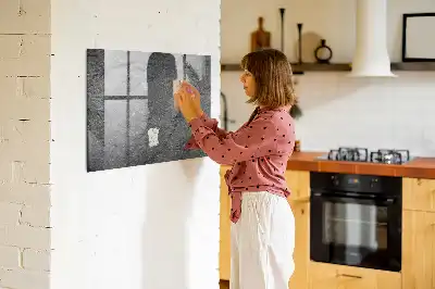 Magnetická tabule na kreslení v designu vulkanické horniny