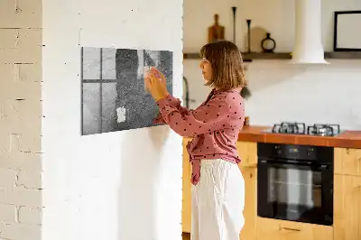 Magnetická tabule na kreslení v designu vulkanické horniny