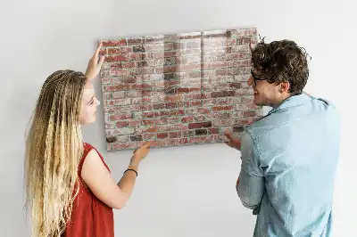 Magnetická popisovací tabule v designu cihlové zdi