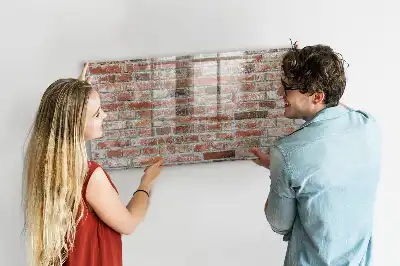 Magnetická popisovací tabule v designu cihlové zdi