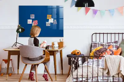 Magnetická tabule na kreslení v tmavě modré barvě