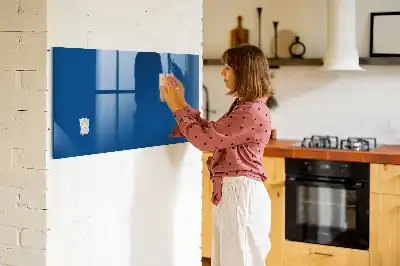 Magnetická tabule na kreslení v tmavě modré barvě