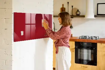 Magnetická tabule na kreslení v červené barvě