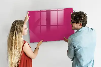 Magnetická popisovací tabule v sytě růžové barvě