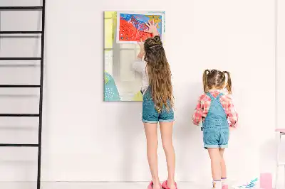 Magnetická popisovací tabule s dekorativním rámečkem