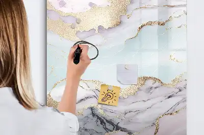 Magnetická kreslicí tabule v designu mramoru