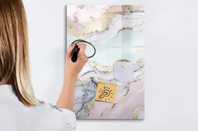 Magnetická kreslicí tabule v designu mramoru