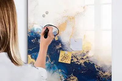 Magnetická tabule na kreslení v designu absolutní mramor