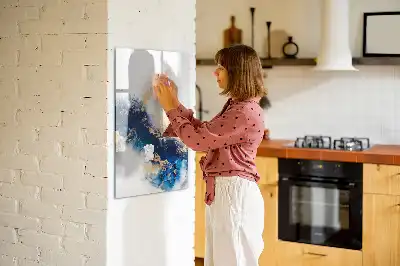 Magnetická tabule na kreslení v designu absolutní mramor