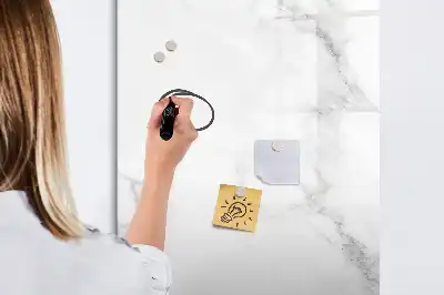 Magnetická popisovací tabule v dekoru mramoru