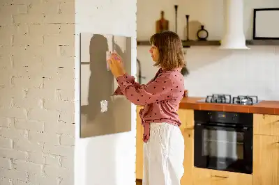 Magnetická tabule na kreslení v tmavě béžové barvě