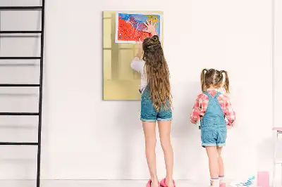 Magnetická tabule na kreslení krémová