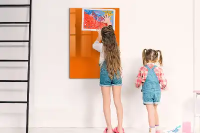 Magnetická tabule na kreslení oranžová barva