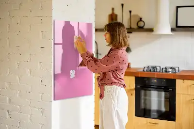 Magnetická popisovací tabule v růžové barvě
