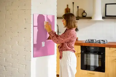 Magnetická popisovací tabule v růžové barvě