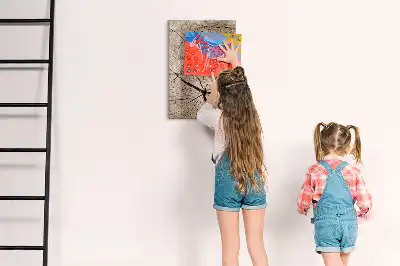 Magnetická popisovací tabule v designu průřezu stromem