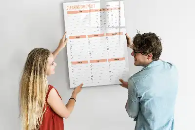 Magnetická popisovací tabule s kontrolním seznamem úklidu
