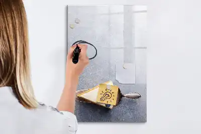 Magnetická popisovací tabule motivy kousek dortu