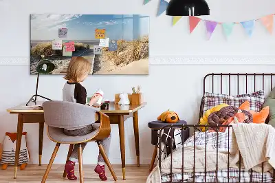 Popisovatelná magnetická tabule s motivem pohledu na pláž