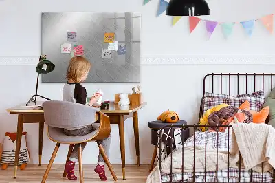 Magnetická kreslící tabule na kovovou zeď