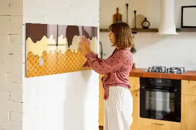 Magnetická tabule v podobě zmrzliny