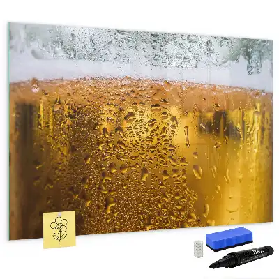Magnetická kreslící tabule v designu půllitru piva