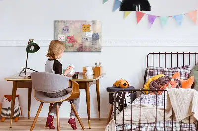 Magnetická kreslící tabule v designu malované abstrakce