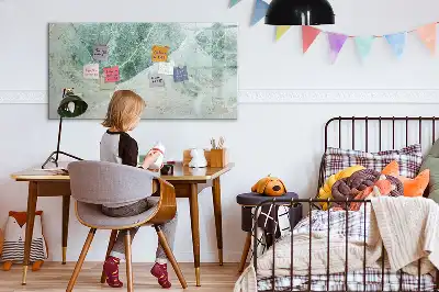 Popisovatelná magnetická tabule s mramorovým povrchem