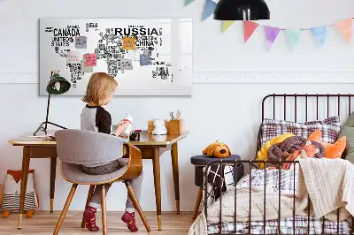 Popisovatelná magnetická tabule kontinenty z písmen