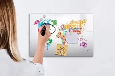 Magnetická kreslící tabule s motivem barevných názvů zemí