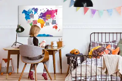 Magnetická kreslící tabule s motivem abstraktní mapy světa