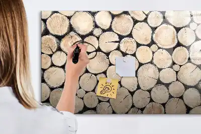 Popisovatelná magnetická tabule v designu kácených kmenů stromů