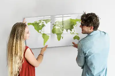 Akvarelová mapa světa popisovatelná magnetická tabule