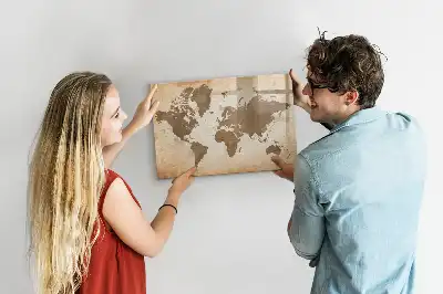 Magnetická kreslící tabule v designu malované mapy světa