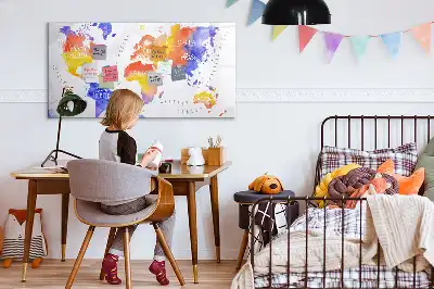 Akvarelová mapa světa popisovatelná magnetická tabule