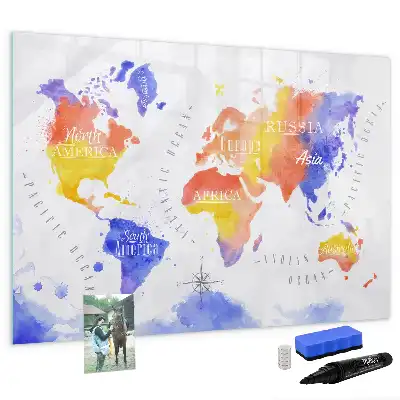 Akvarelová mapa světa popisovatelná magnetická tabule