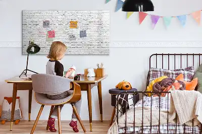 Magnetická kreslící tabule s motivem cihlové zdi