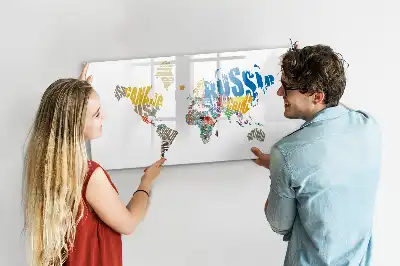 Magnetická tabule s mapou světa popisovatelná verze