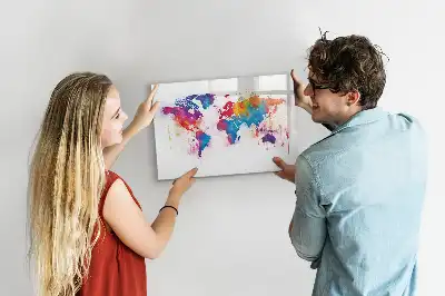 Mapa světa popisovatelná magnetická tabule