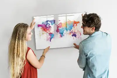 Mapa světa popisovatelná magnetická tabule