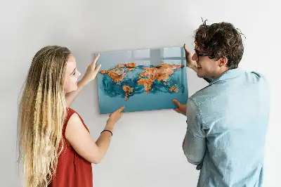 Popisovatelná magnetická tabule s motivem abstraktní mapy světa