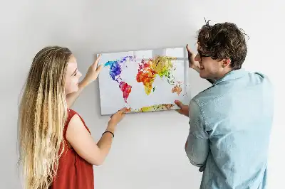 Akvarelová mapa světa popisovatelná magnetická tabule