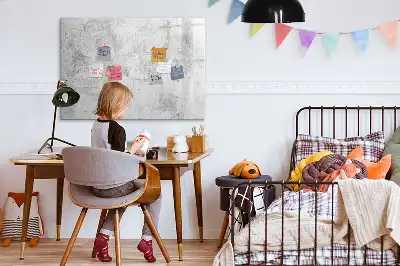 Magnetická kreslící tabule v designu betonové zdi