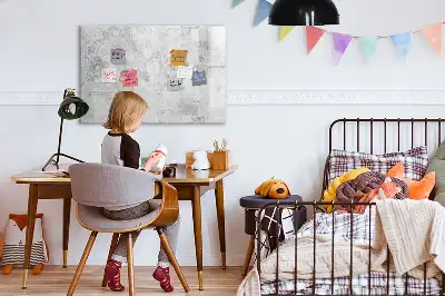 Magnetická kreslící tabule v designu betonové zdi