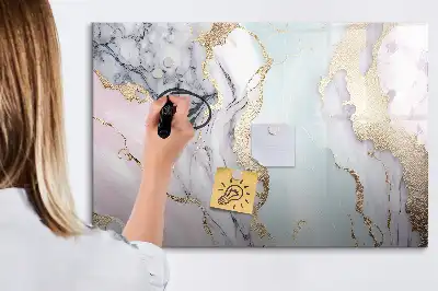 Magnetická kreslící tabule v designu mramoru