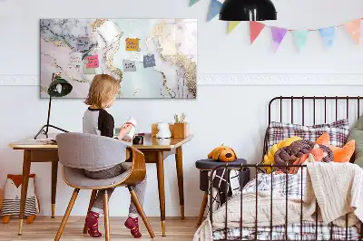 Magnetická kreslící tabule v designu mramoru