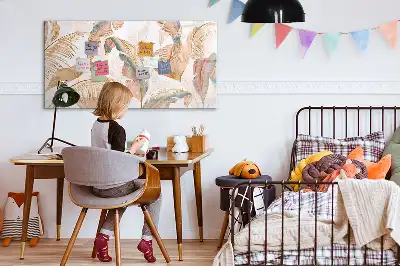Popisovatelná magnetická tabule se vzorem listů