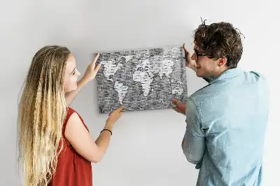 Magnetická kreslicí tabule v designu mapy světa na cihle