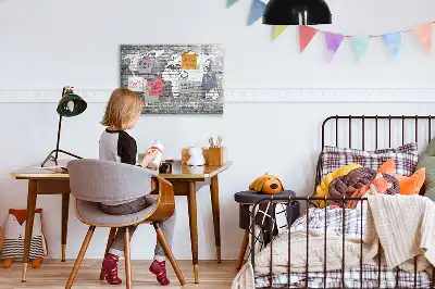 Magnetická kreslicí tabule v designu mapy světa na cihle