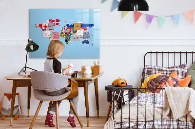 Magnetická kreslící tabule s motivem mapy se světem a vlajkami